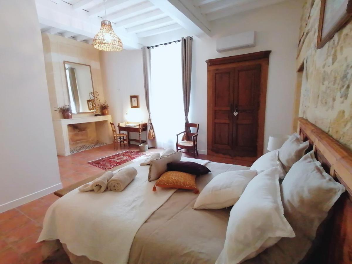 Bed and Breakfast Domaine de Gaïa, Piscine, Pétanque, Ping Pong, proche Saint-Emilion à Guillac  Extérieur photo